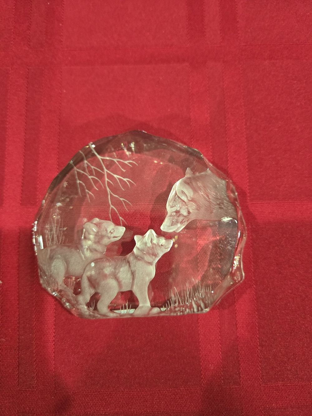 Glass Wolf Family Sculpture - Clear